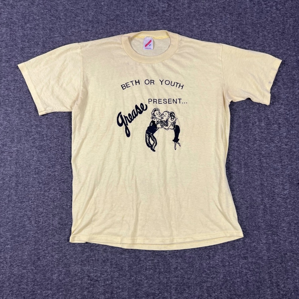 Vintage Grease School Play Graphic T Shirt Men's Large Yellow Single Stitch USA